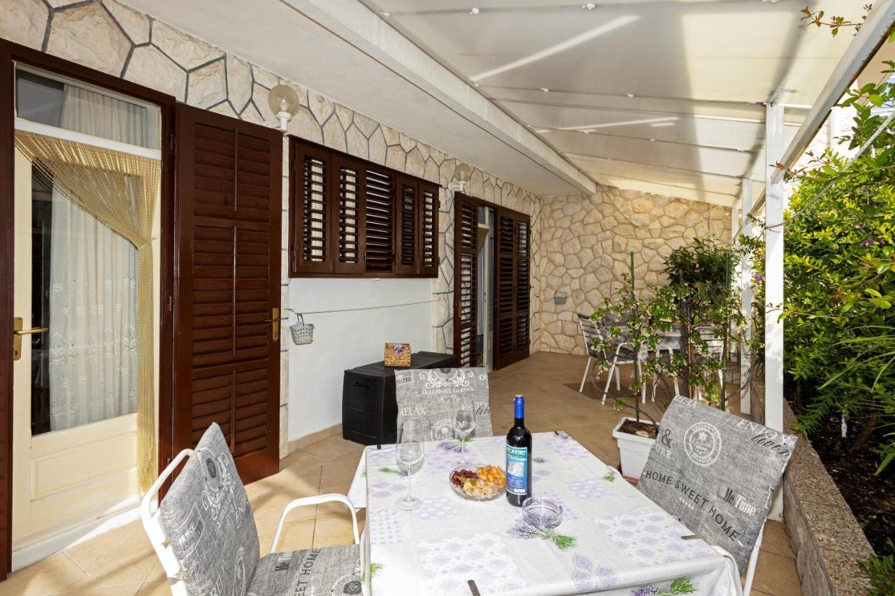 Balic Apartments - Zf Hvar Đảo Hvar Ngoại thất bức ảnh